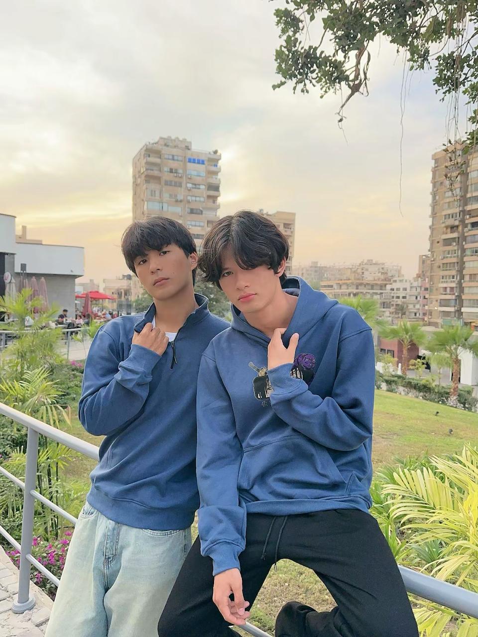 سويت شيرت ميلتون هايدي أنديجو